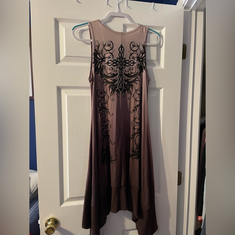 Sleeveless dress brown and black with rhinestone cross